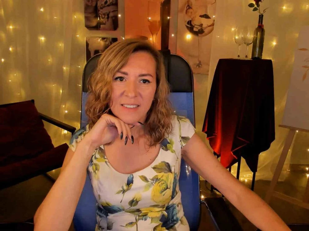 DonnaSmitth Chat XXX offline