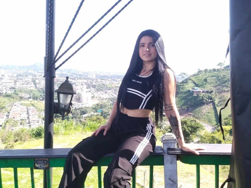 Milu_Garcia__'s Offline XXX Chat