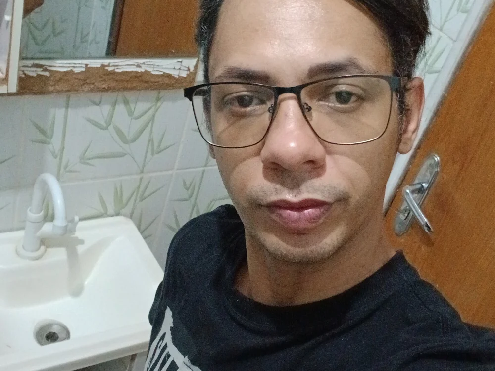 Ademir2025 offline chatrum