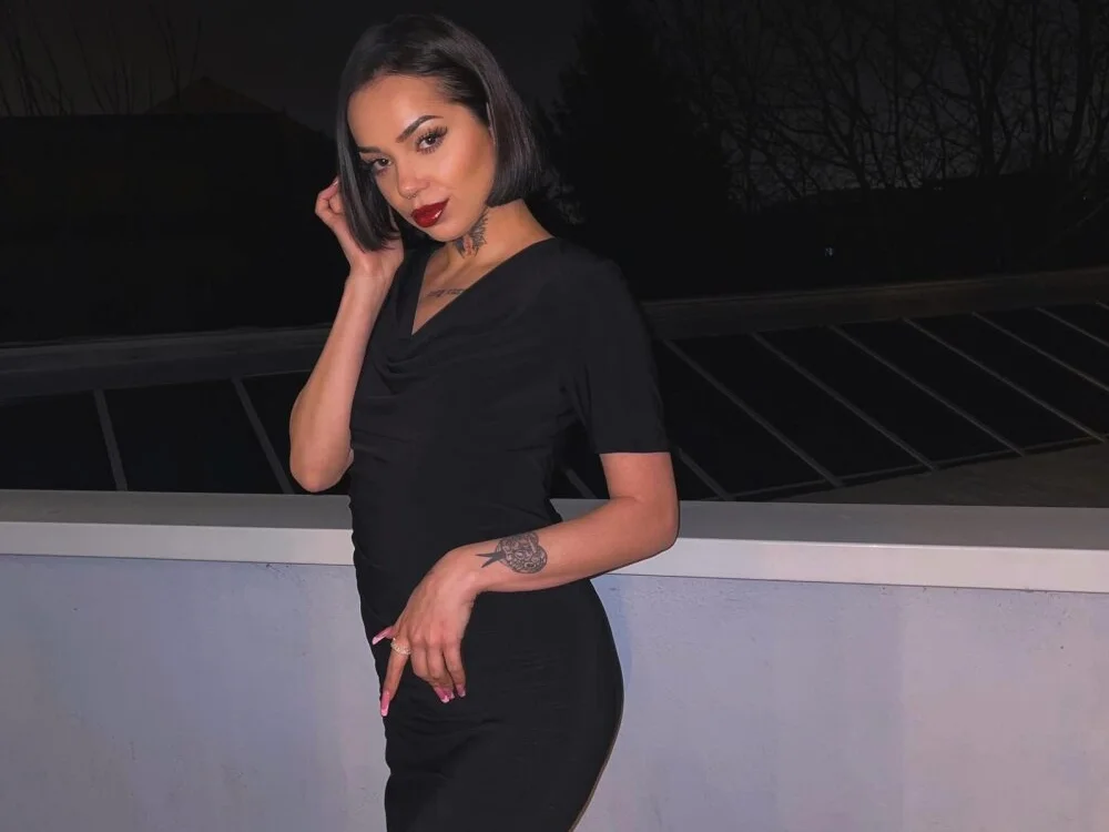 KiraQuinn1: συνομιλία ΧΧΧ εκτός σύνδεσης