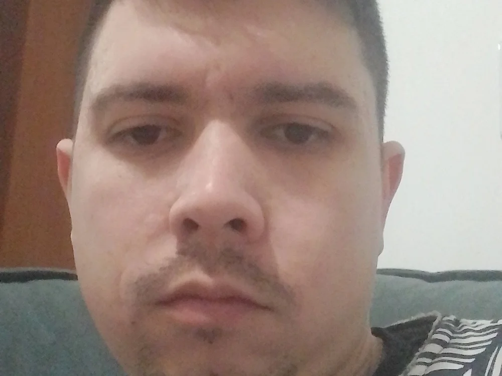 me6994's Offline Chat Room