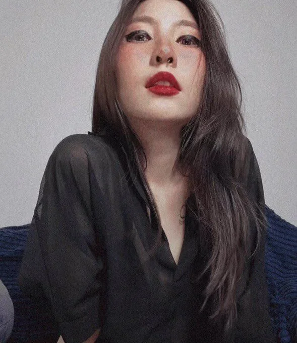 _yuriko Offline XXX-chat