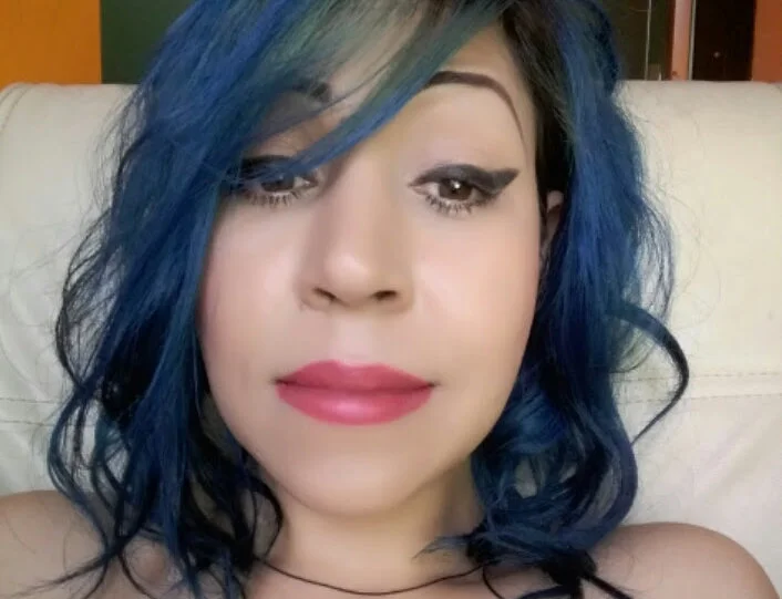 Lari_Ssa Obrolan XXX Offline