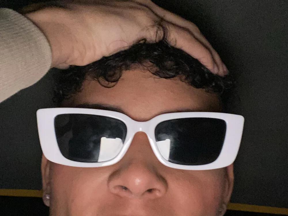 boyswantingplay offline XXX-chat