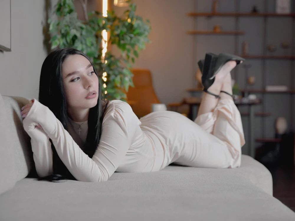 ห้องแชทออฟไลน์ของ Monica_B_