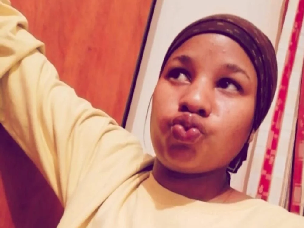 UNHOLYDESTINY 離線 XXX 聊天