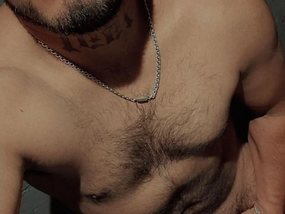Yunior1307 Chat XXX offline