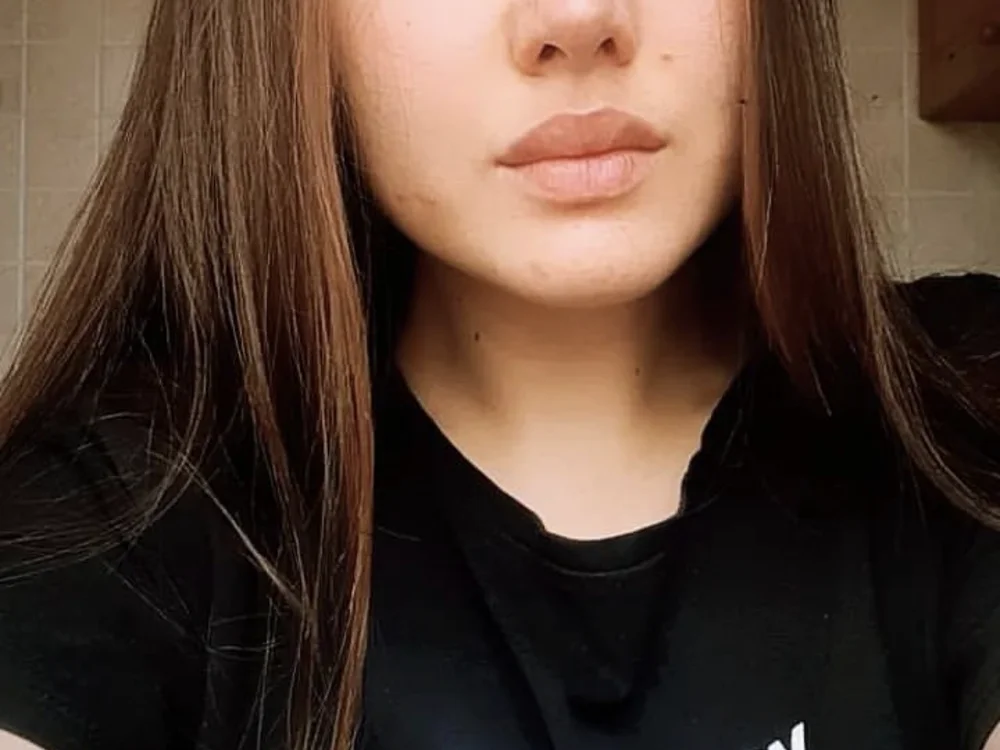 Aly_Malibu offline chatrum
