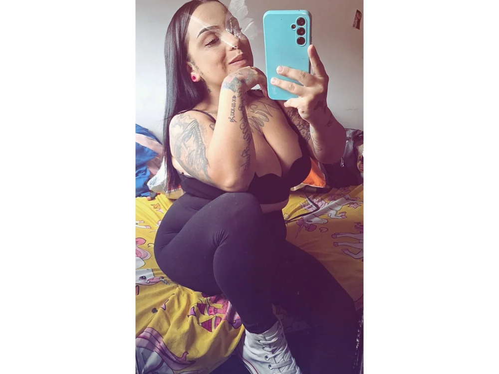DianeLittleGirl offline chatrum
