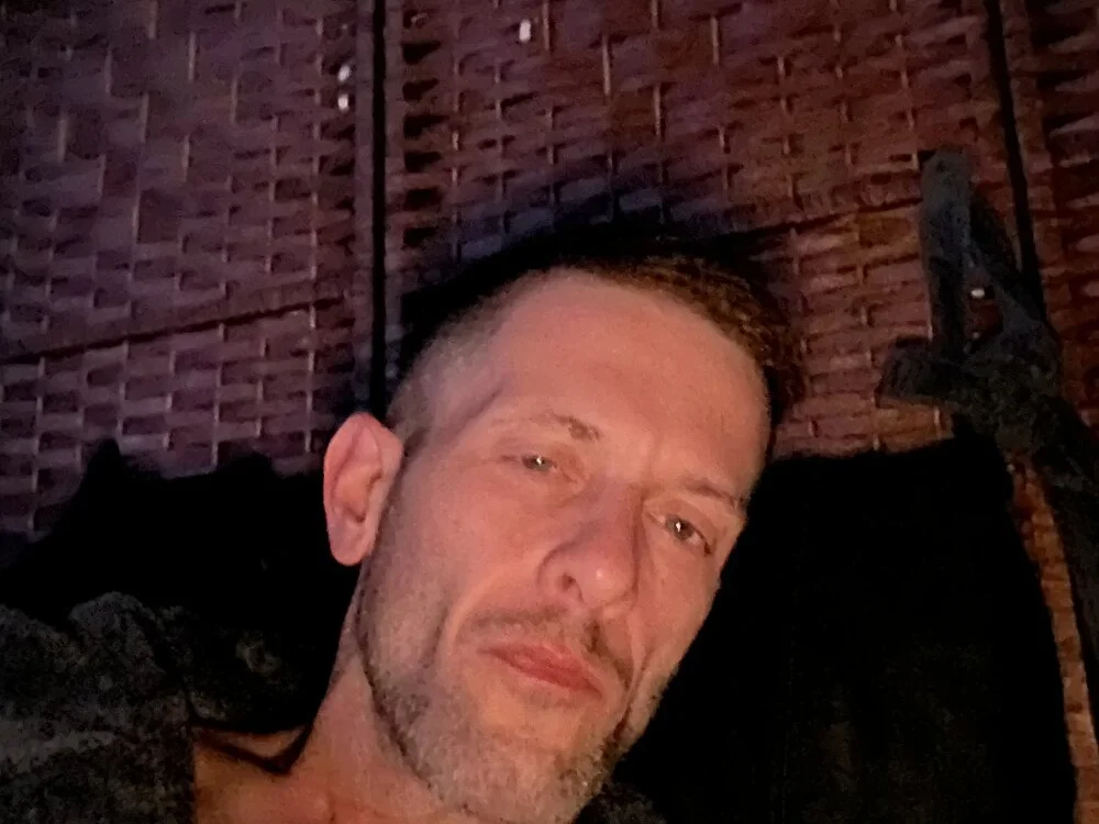 Werknjerkn's Offline XXX Chat