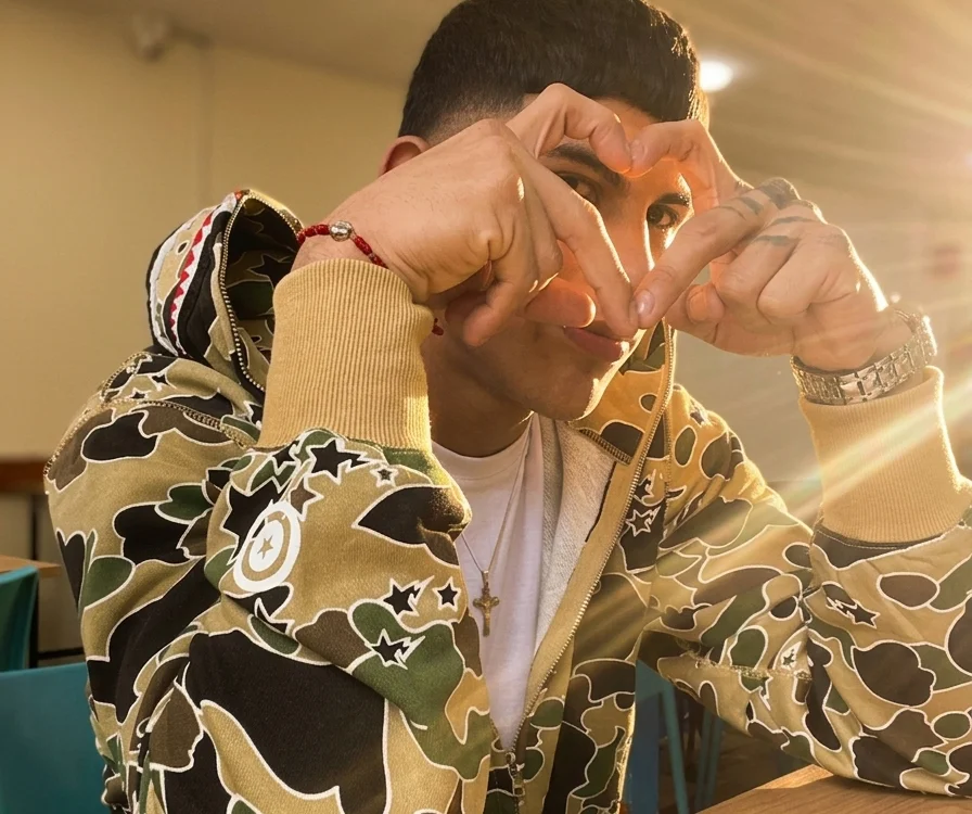 Damian_latinxxx 離線 XXX 聊天