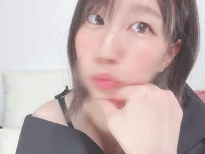 sakura_abc on StripChat