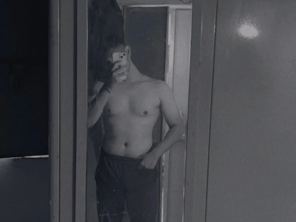 alphaflex1204 Offline XXX-chat