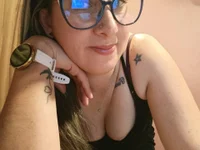 צ'אט XXX בשידור חי של MONICA__11