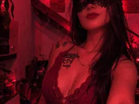 mascarada224's Offline XXX Chat