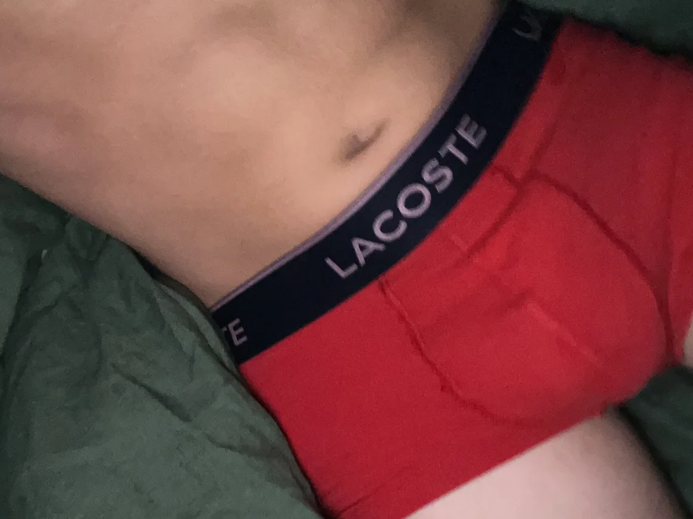 Hottieboy16 offline chatrum