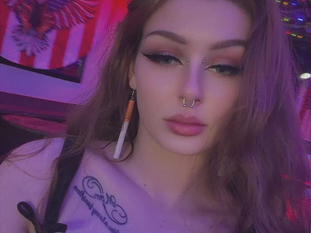 GothBabyMeli's Offline XXX Chat