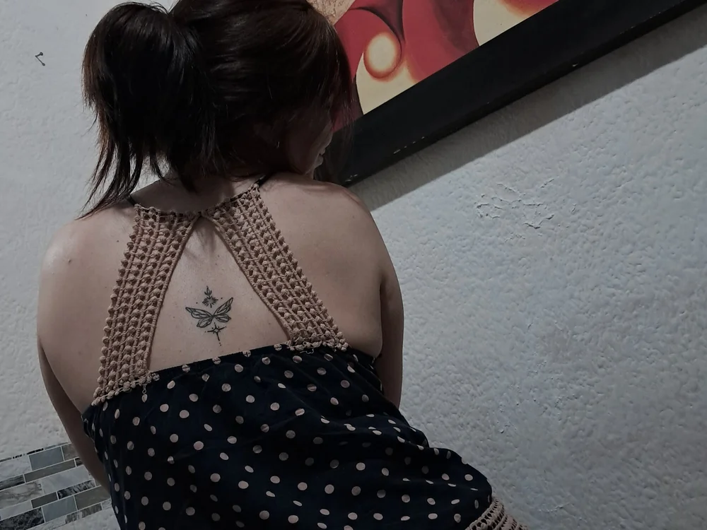 BelloAngel69 離線 XXX 聊天