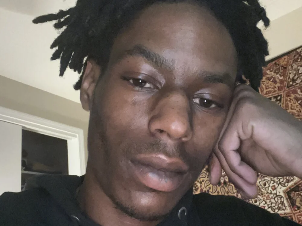 TheDirkDiggler: офлайн-секс-чат