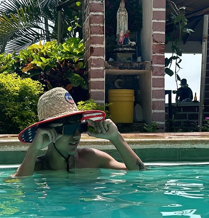 Offline XXX chat dominik_jackson_