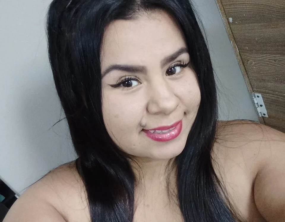 PaulaCastillox offline chatrum