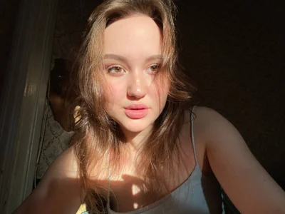 JuliaHotter - spanking