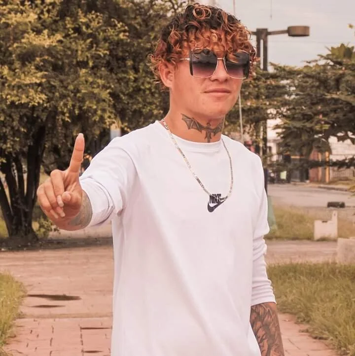 Tu_vicho Offline XXX-Chat