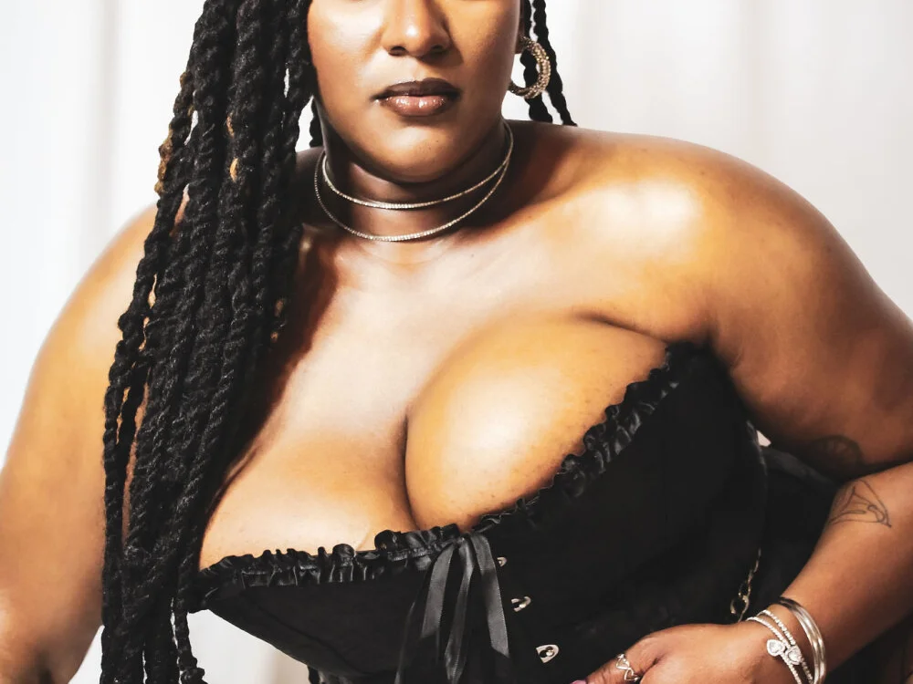 แชท XXX ออฟไลน์ของ CoCoGoddess_