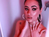 AlexxxiaStar's webcam live show