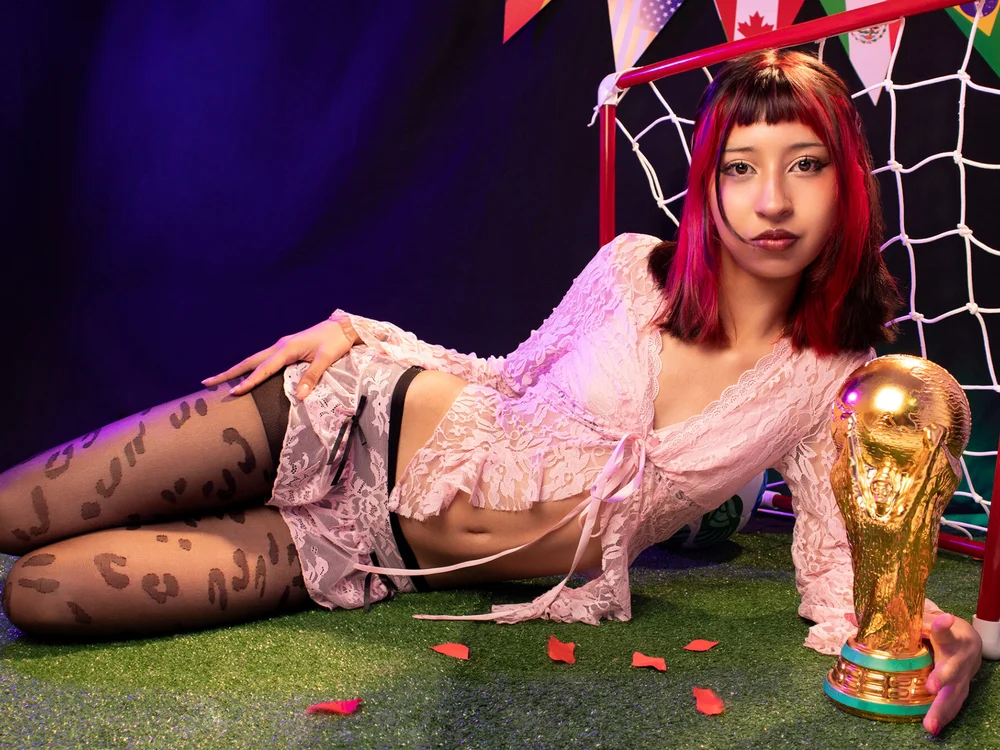Venus_Rouge's Offline Chat Room