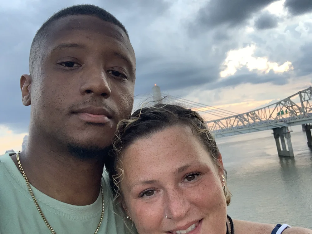 Basearoni69's Offline XXX Chat