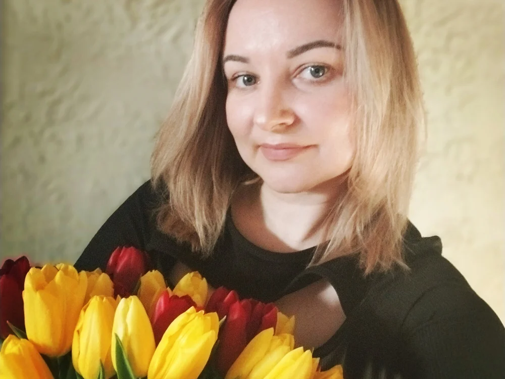 Eleonore_Hetty offline chatrum