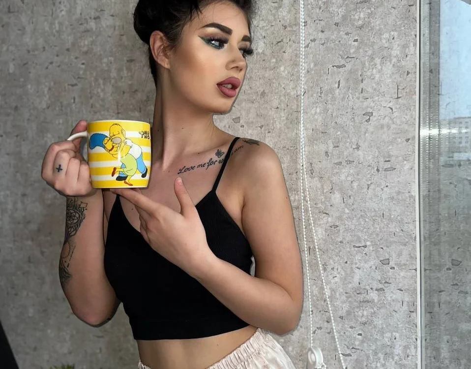 VivienneNoire Chat XXX offline