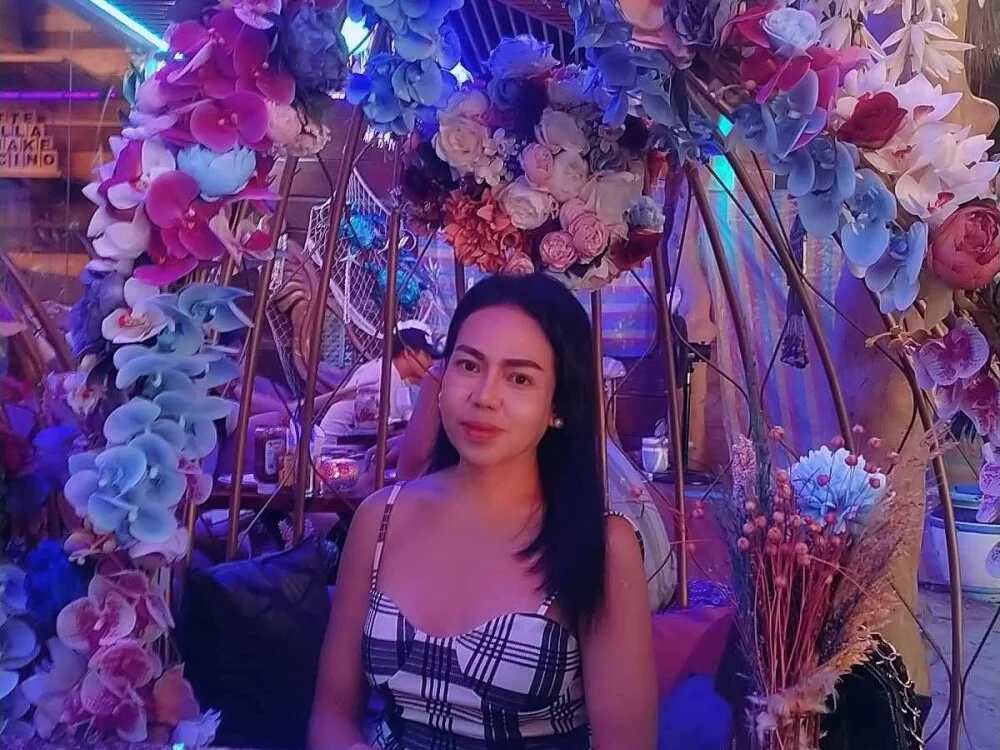 SadisticQueenTS Offline XXX Chat