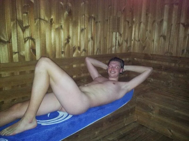 Johangrunn Chat XXX offline