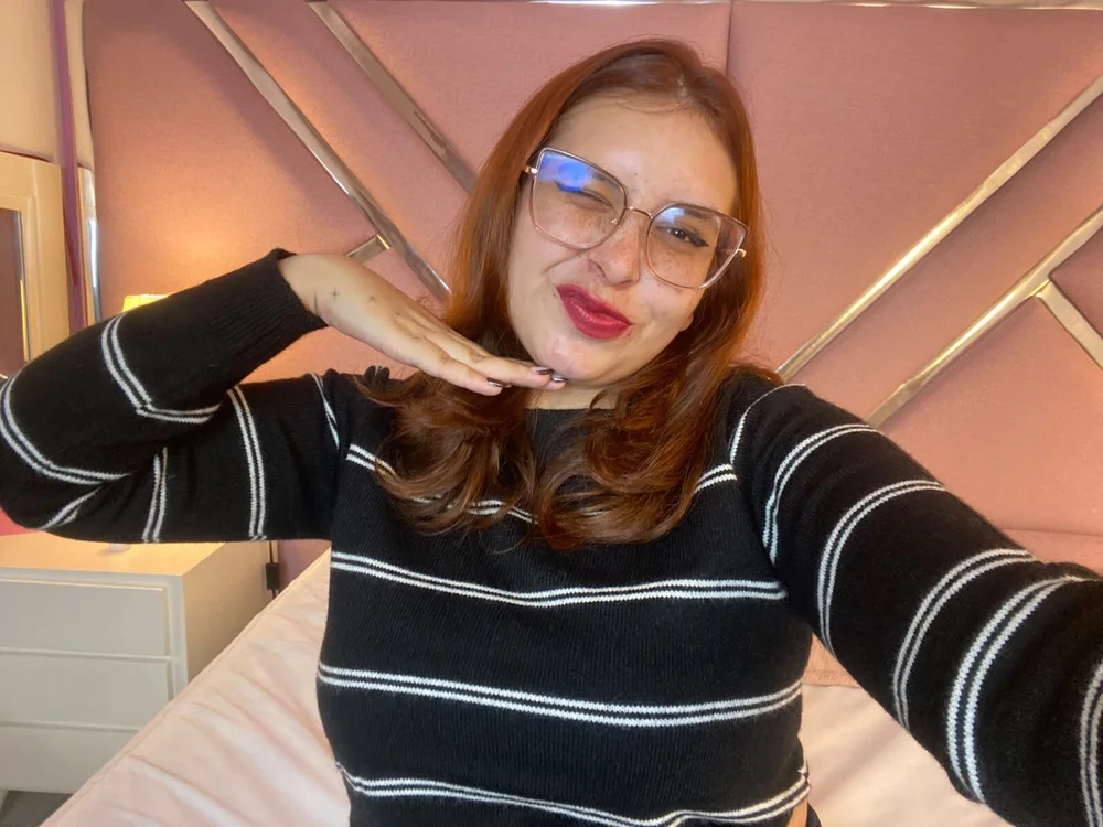 Emmavoss' Offline XXX Chat