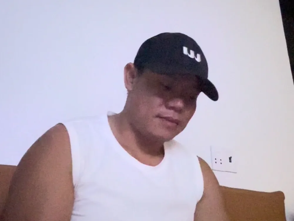 Tantanb2's Offline XXX Chat