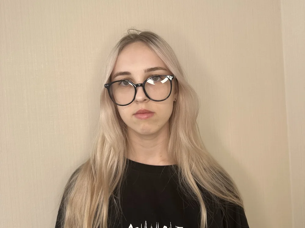 CarrieMurray's Offline Chat Room