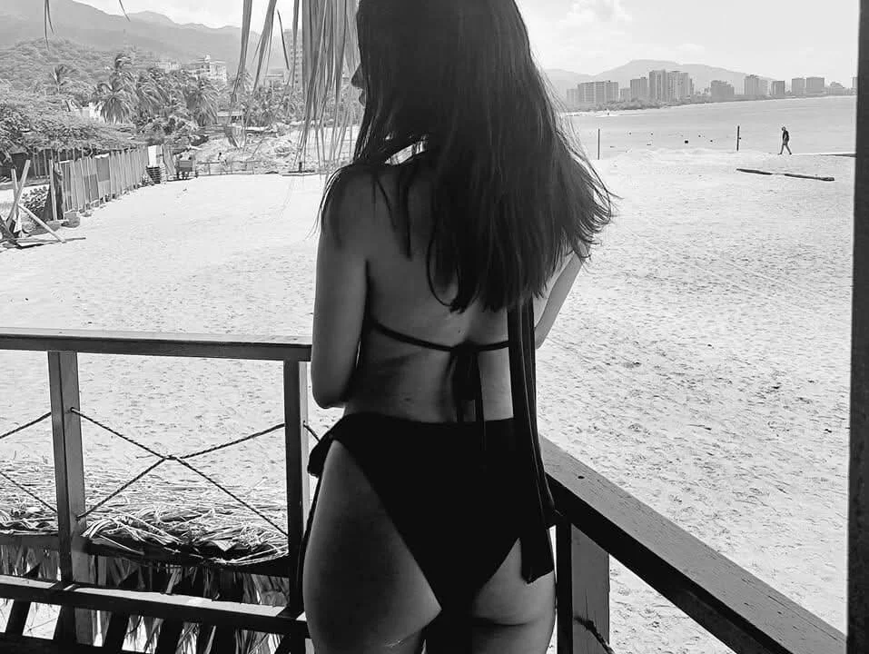 Chat +18 off-line de EBONY_LOVEE_