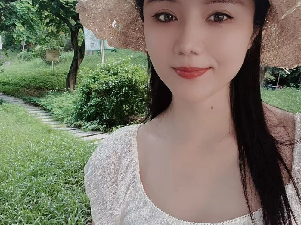 qian_qian188's Offline Chat Room