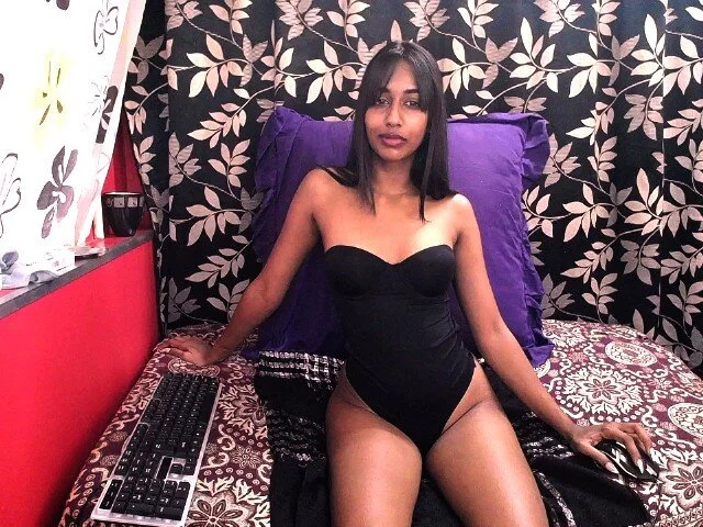 indiansexkitten23 离线XXX聊天