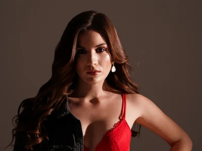 AlwaysValeria - Girl 