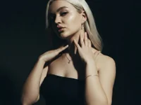 Kisadeluna's webcam live show