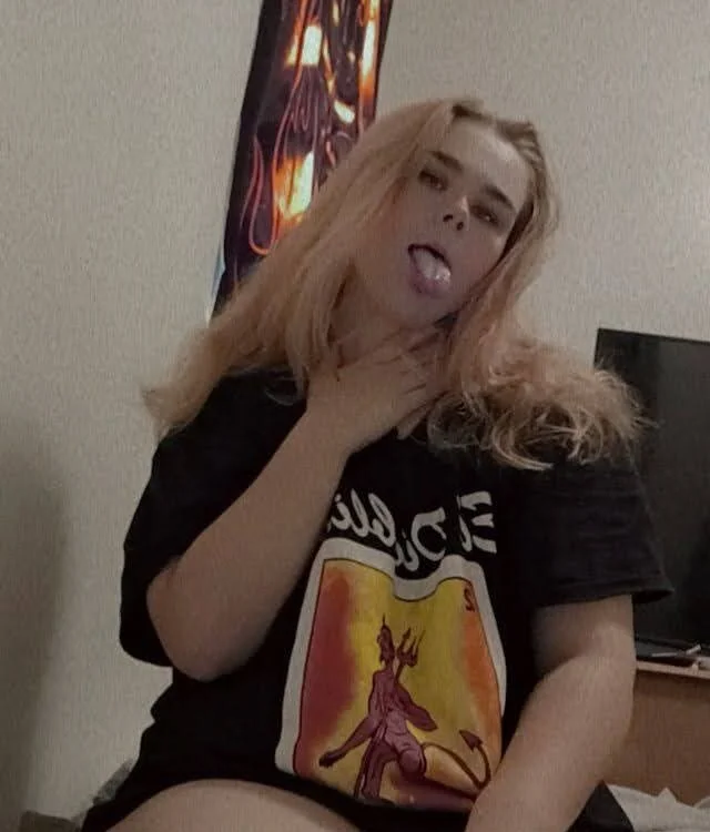 Offline chatovací místnost BabyLeeLow