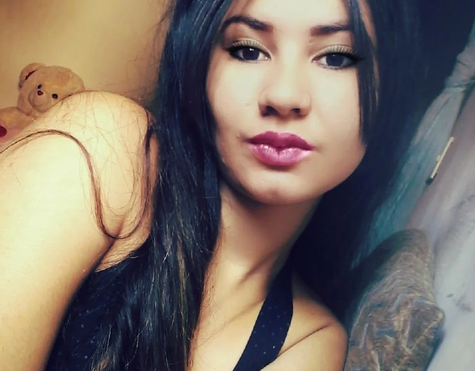 Melanie_silver's Offline XXX Chat