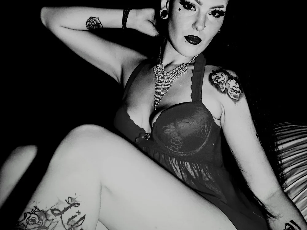 SoulshineRebel's Offline XXX Chat