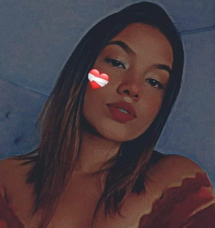 MelaniBeltran offline chatrum