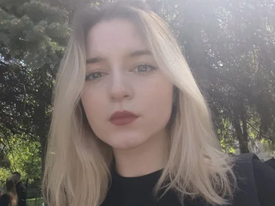 Adelinetre - Girl 