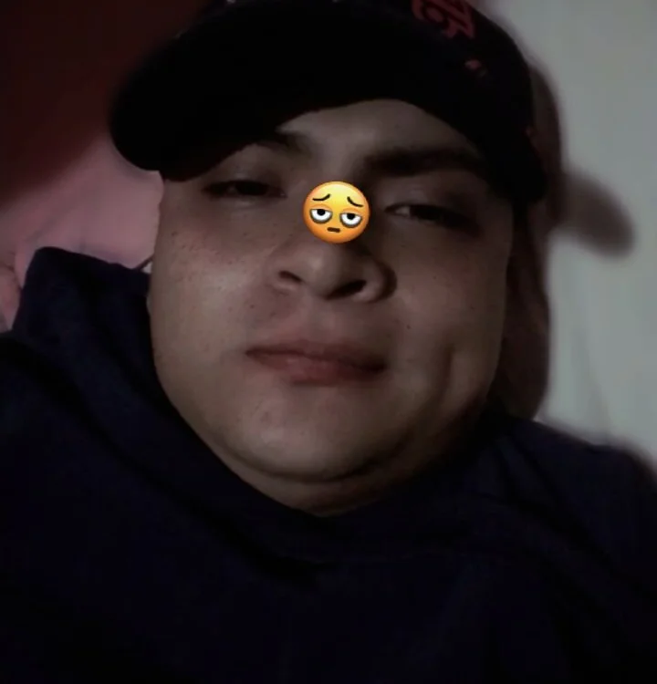 Luisjose1403 অফলাইন চ্যাট রুম