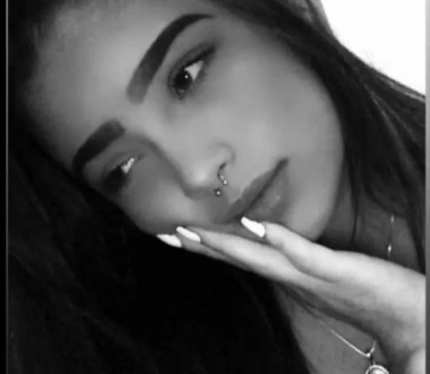 lilith_gracee's Offline Chat Room